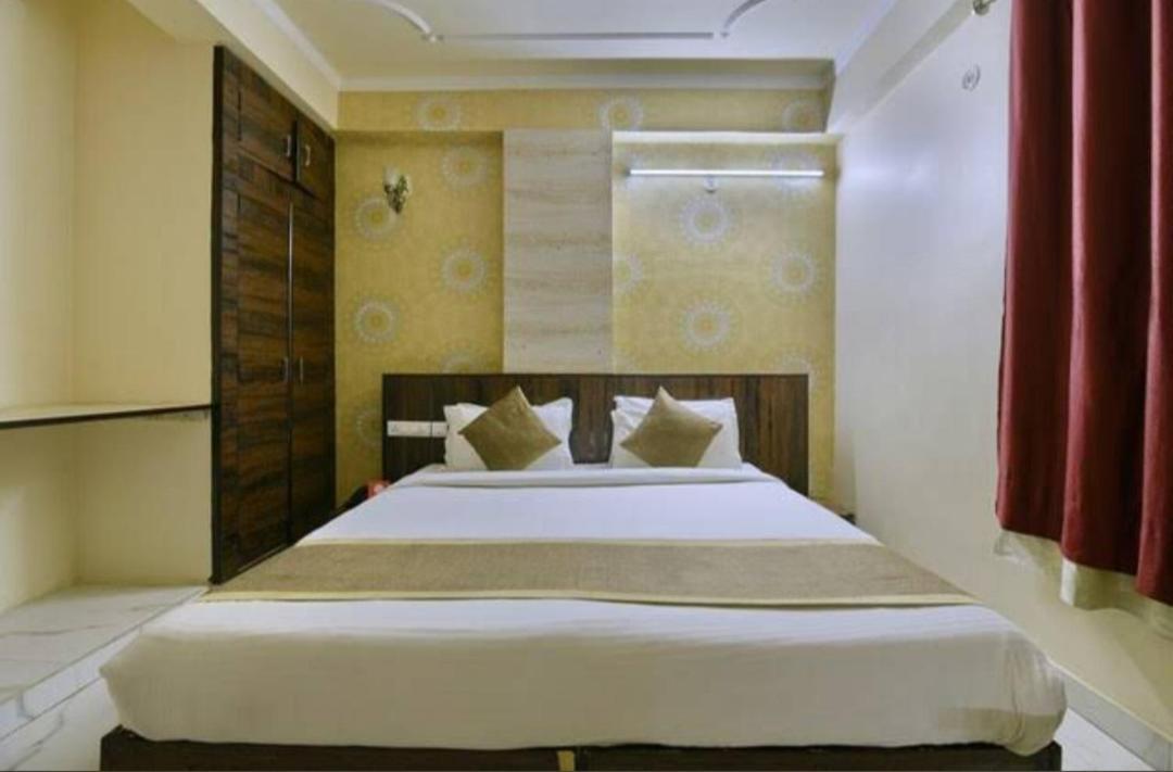 Hotel Sky Heights Jaipur Eksteriør billede