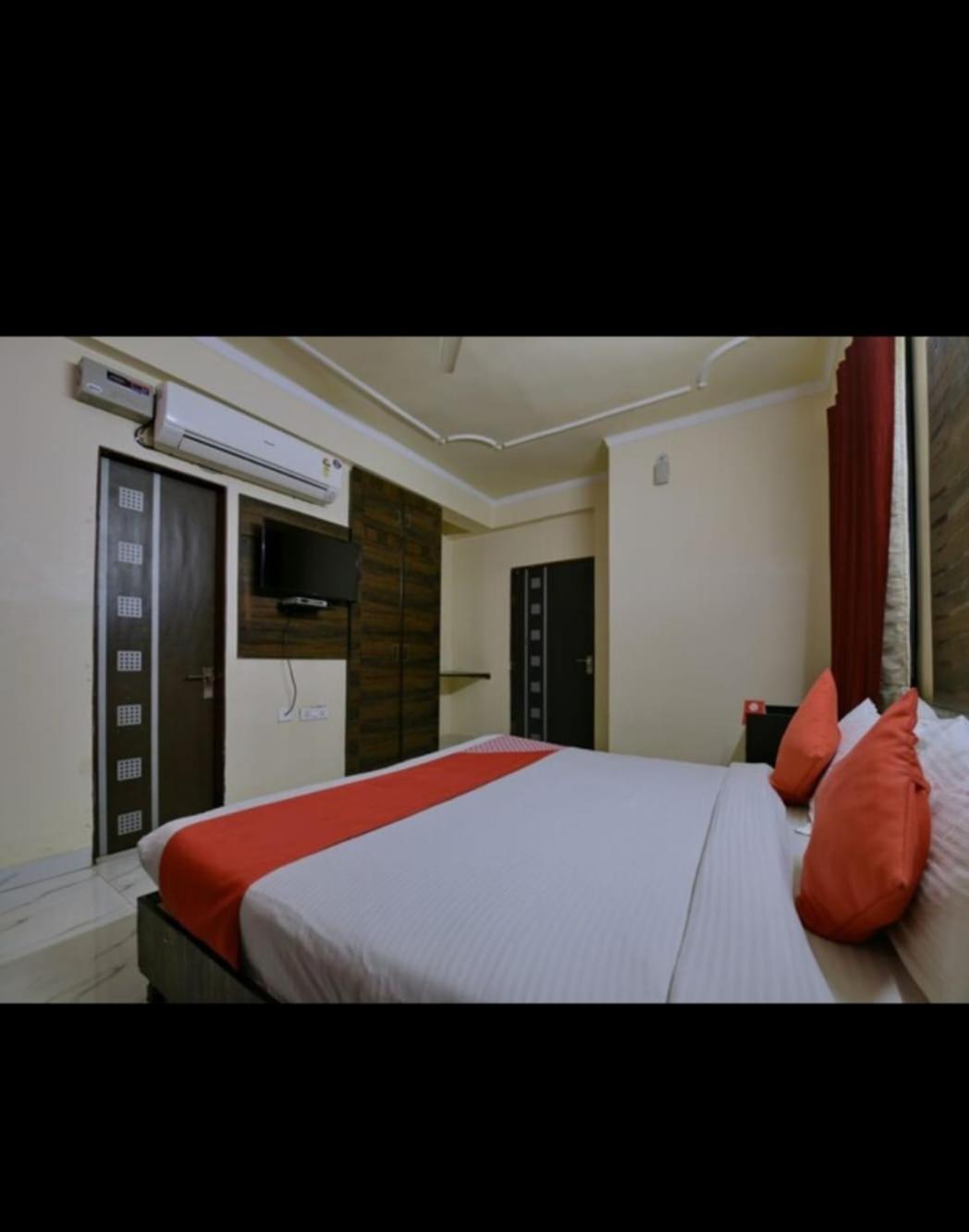 Hotel Sky Heights Jaipur Eksteriør billede