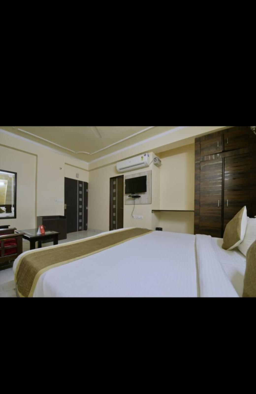 Hotel Sky Heights Jaipur Eksteriør billede