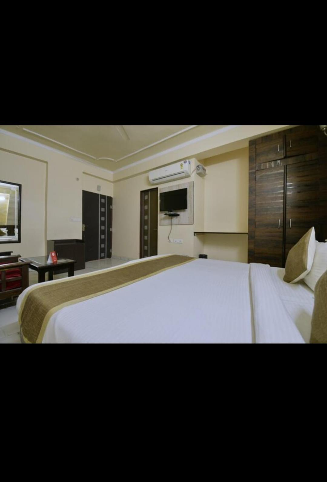 Hotel Sky Heights Jaipur Eksteriør billede