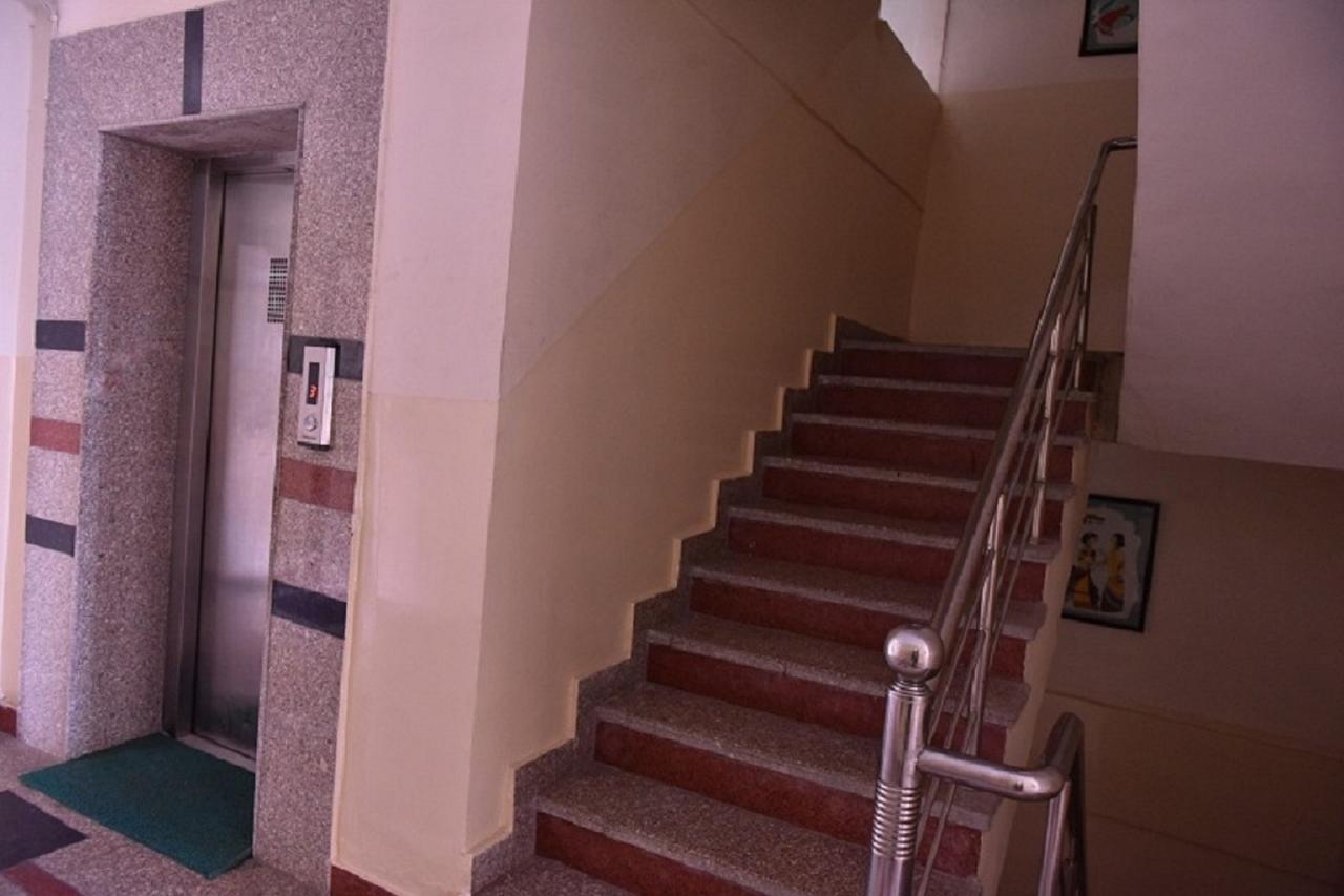 Hotel Sky Heights Jaipur Eksteriør billede