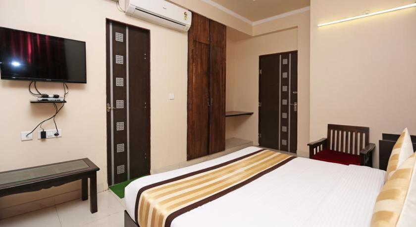 Hotel Sky Heights Jaipur Eksteriør billede