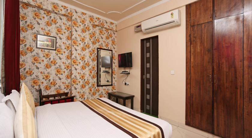 Hotel Sky Heights Jaipur Eksteriør billede
